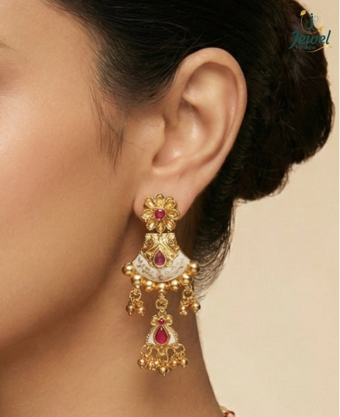 Kamalika Antique Kundan Necklace Set