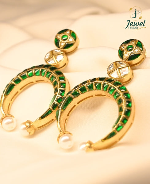 Raani Crescent Kundan Earrings