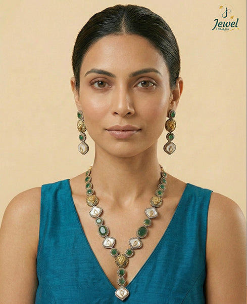 The Ivory & Emerald Court Necklace