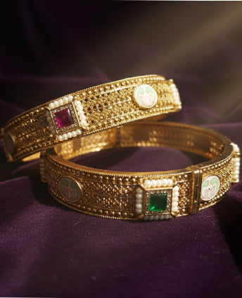 Noor Mahal Kundan Bangles